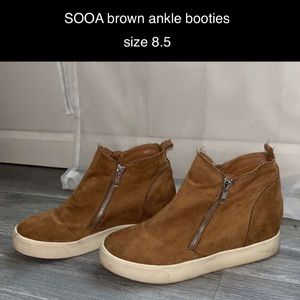 SODA Brown Ankle Booties Size 8.5